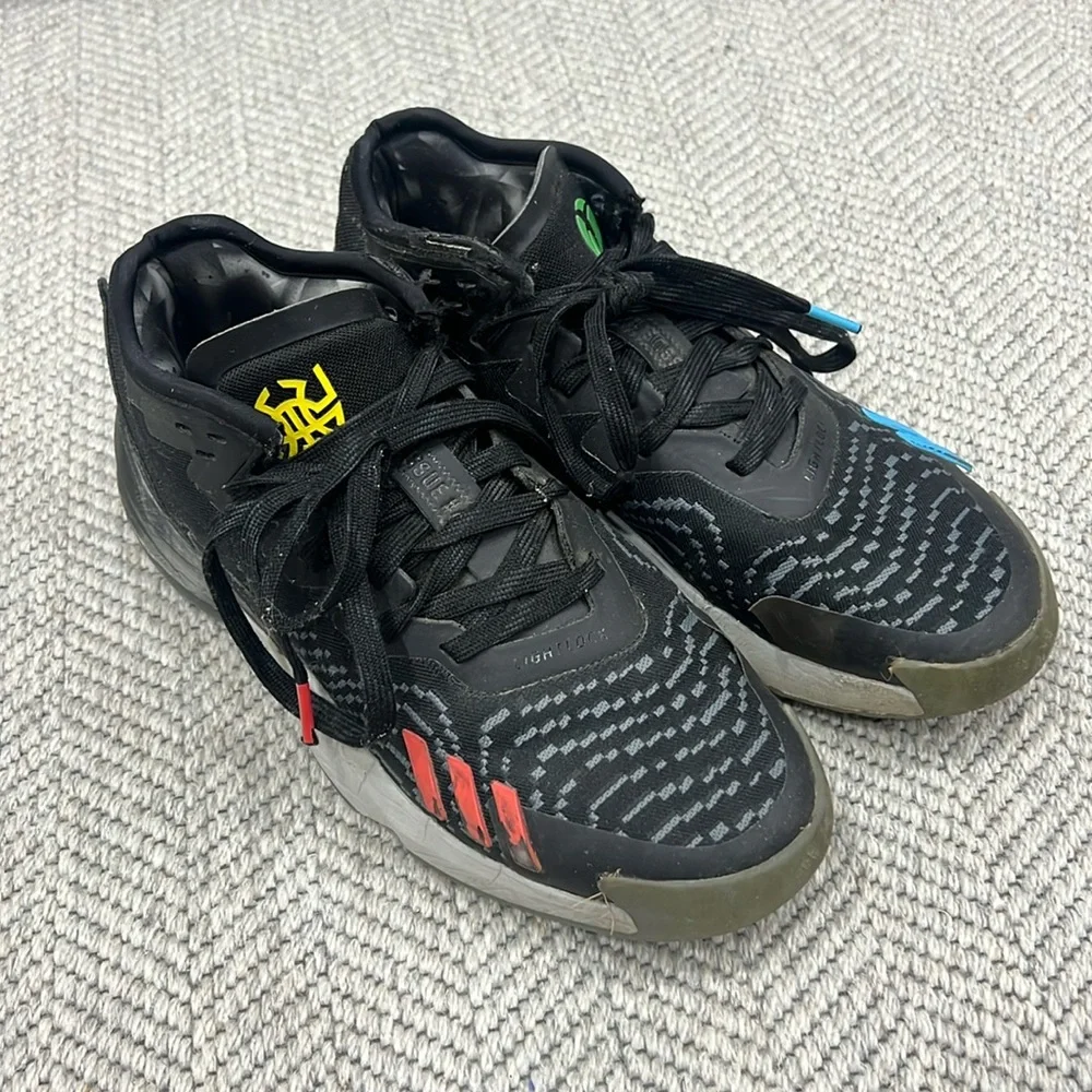 Men’s Adidas shoes